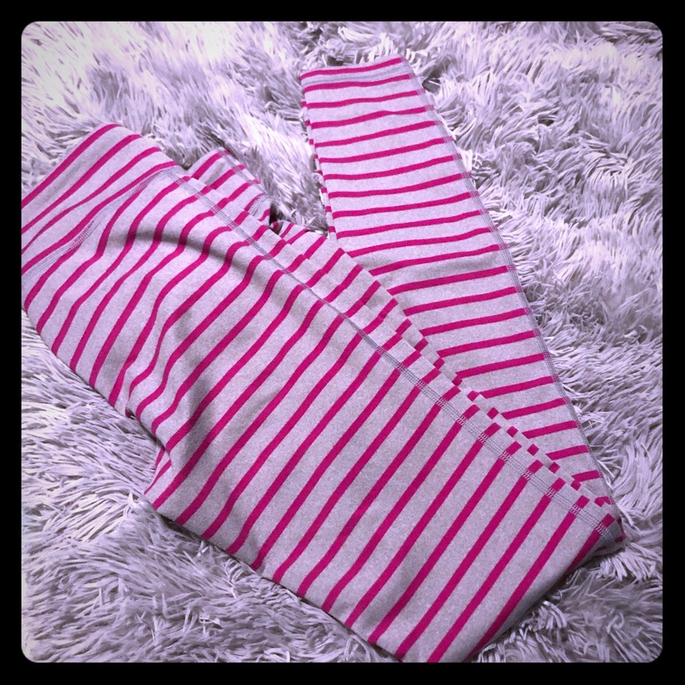 UNDERARMOR HEAT GEAR LEGGING